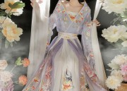 The Rise of Hanfu Hair Rope:Traditional Charm and Modern Expressions
