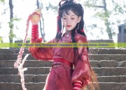 Red Chinese-Style Reimagined Cheongsam for Autumn-Winter Fashion