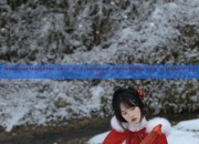 Maternal-Daughter Love in Traditional Dress:Qipao with a Modern Twist