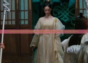 Innovating the Cheongsam Dress:The Evolution of A-Line Skirt