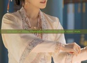 The Rise of Siting Cheongsam Fashion:Jing Tians Iconic Style
