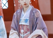Summer Chic:The Evolution of the Cheongsam for Modern Women