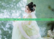 The Red Hanfu of a 10-Year-Old Girl