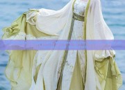 Fashionable Tangzhuang Womens Winter Wear:A Blend of Tradition and Modernity