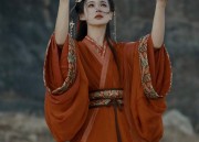 2021 New Style of Long-sleeved Cheongsam:A Blend of Tradition and Modernity