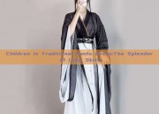 Children in Traditional Hanfu Dress:The Splendor of Long Skirts