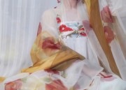 Hanfu Traditional Clothing in Kindergartens:Preserving Cultural Heritage through Education