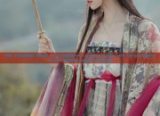 The Complete Guide to Traditional Chinese Hanfu with Large Sleeves and Waist-Length Clothing