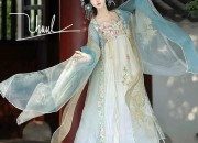 The Role of the Inner Layer in a Halter-Style Hanfu Costume
