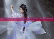 The Enchantment of Guinas Cheongsam:A Journey Through Traditional Chinese Elegance