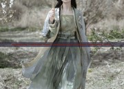 Reimagining Traditional Hanfu Fashion:Maternal-Childrens Coordinated Outfits