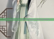 The Evolution of Silk Velvet Cheongsam:A Modern Makeover