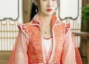 Embracing the Cultural Heritage:Plus-Size Cheongsam with a Modern Twist