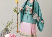 Summer-Friendly Ming-Style Hanfu for Little Girls in Lightweight Fabrics
