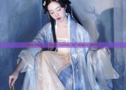 Daily Wear of Hanfu Fashion for Modern Women