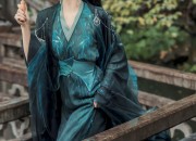 Elegant Qipao:Embodying the Noble and Grand Charm of Chinese Heritage