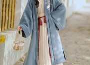 Original Hanfu:Embracing the Feminine Fairy-like Ancient Style in Modern Times