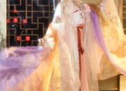Reinventing Hanfu:The Autumn Elegance