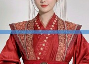 Embracing the Summer in a Sitao Style Cheongsam