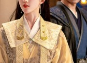 The Evolution of Qipao Dance Costumes:Embracing Traditional Elegance in Dance