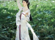 The Elegance of Qipao:A Tale of Dignified Charm