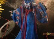 Winter Fashion Trends in Chinese-Style Womens Tang Suit Clothes