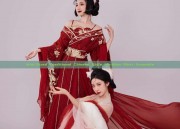 Mini-Sized Traditional Chinese Style Ma-Mian Skirt Ensemble