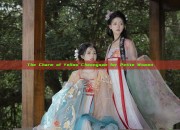 The Charm of Yellow Cheongsam for Petite Women