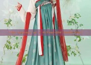 The Journey of a 4-Year-Old Hanfu Girl