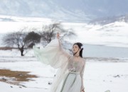 Elaborate Costume Details in Ancient Chinese Drama:The Enigma of Womens Traditional Opera Attire