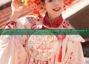 The Revival of Green-Pink Cheongsam:A Closer Look at Traditional Elegance