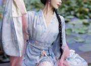 Mini-Height Fashionistas Guide to Short-Style Cheongsam in Summer