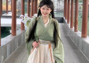 The Splendor of Cheongsam:Chinese Traditional Style and Ancient Revival