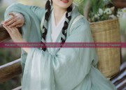 Ancient Hanfu Fashion:The Elegance of a Traditional Chinese Womens Topwear