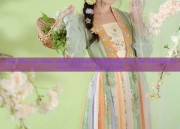 The Rise of Qiao Hanfu Rentals:Exploring the Far-Off Mountains Fashion Revolution