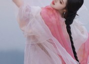 Modernizing the Traditional Qipao with Customized Parent-Child Fashion