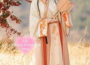 The Charm of Hanfu Fashion for the Petite and Curvier Figure
