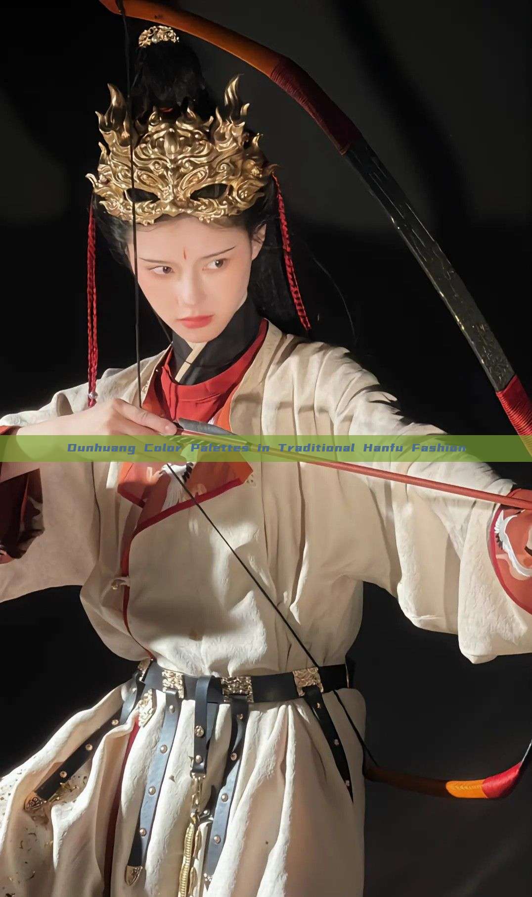 Dunhuang Color Palettes in Traditional Hanfu Fashion Dunhuang Color Palettes in Traditional Hanfu Fashion