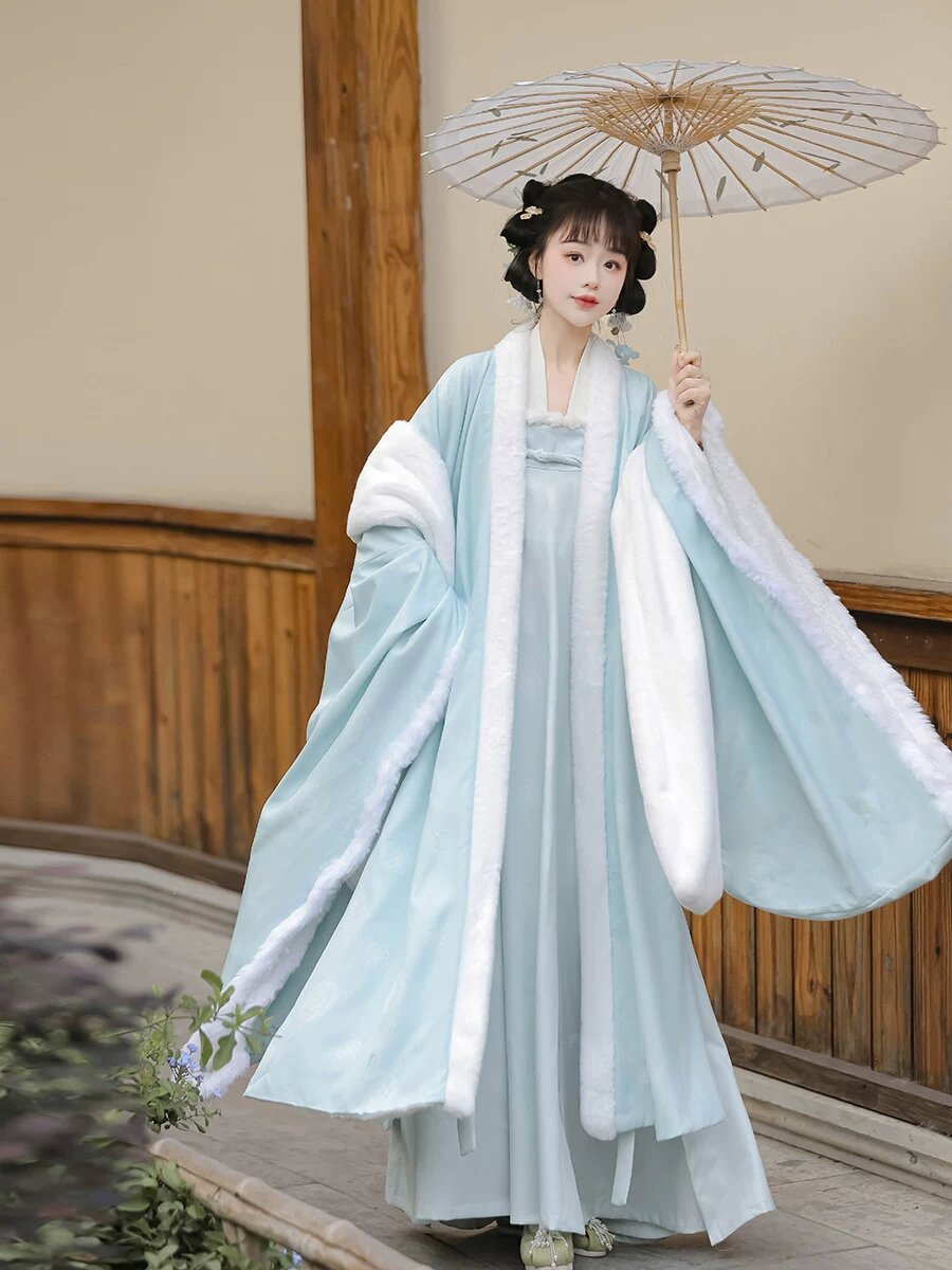Hanfu Fashion for 11-Year-Old Elementary Students:Embracing Traditional Chinese Culture in School Hanfu Fashion for 11-Year-Old Elementary Students:Embracing Traditional Chinese Culture in School
