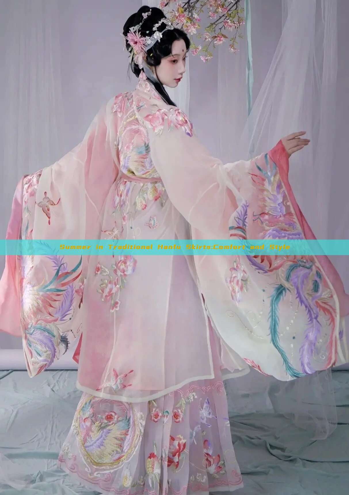 Summer in Traditional Hanfu Skirts:Comfort and Style Summer in Traditional Hanfu Skirts:Comfort and Style