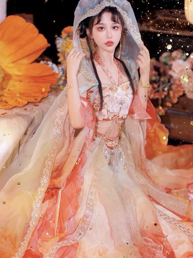 Elegance in Toast:The Revival of Hanfu as a Toast Ceremony Attire Elegance in Toast:The Revival of Hanfu as a Toast Ceremony Attire