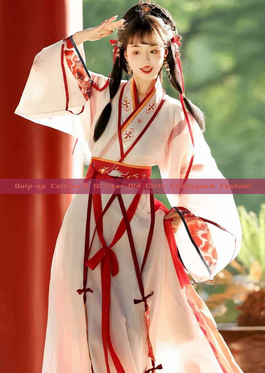 Quip-up Culture:A 10-Year-Old Girls Cheongsam Fashion Quip-up Culture:A 10-Year-Old Girls Cheongsam Fashion