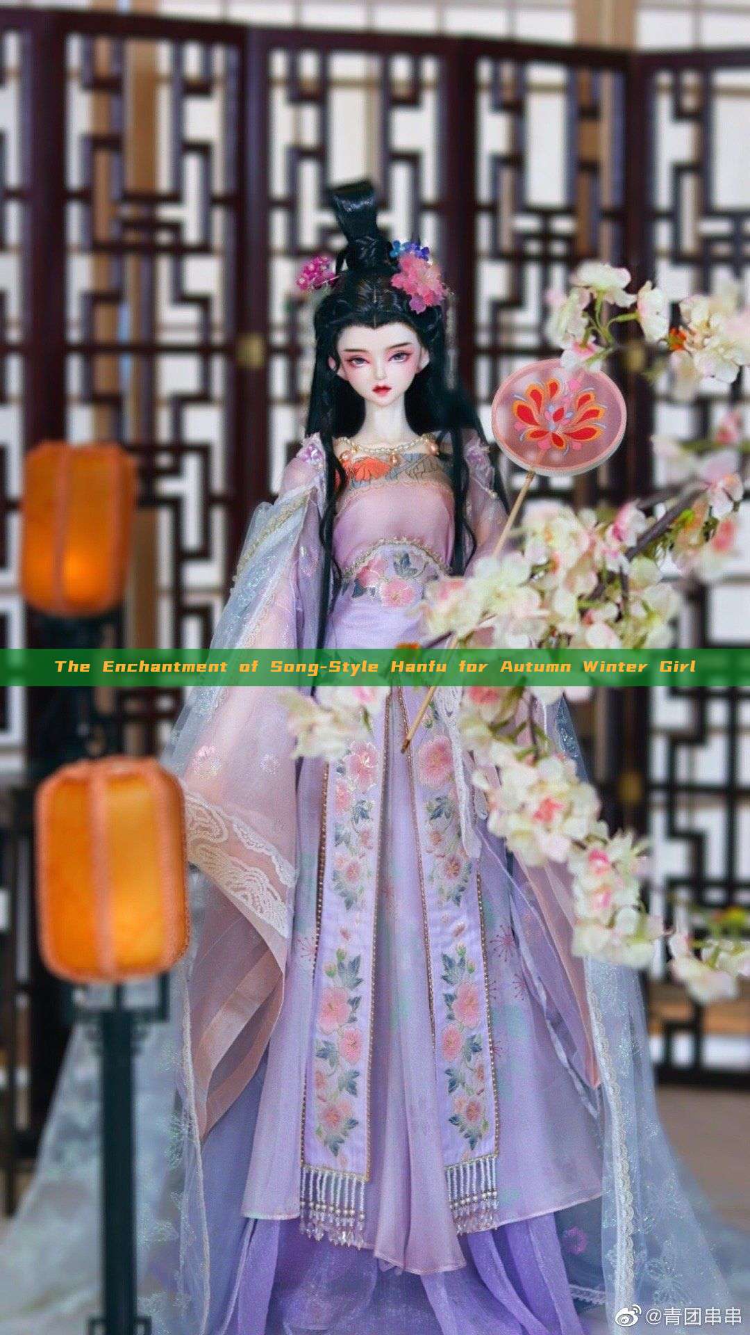 The Enchantment of Song-Style Hanfu for Autumn Winter Girl