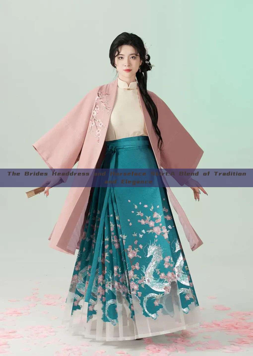 The Brides Headdress and Horseface Skirt:A Blend of Tradition and Elegance The Brides Headdress and Horseface Skirt:A Blend of Tradition and Elegance