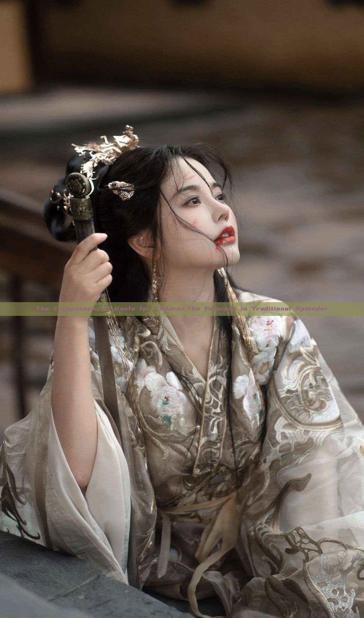 The Enchantment of Hanfu for Children:The Princess in Traditional Splendor