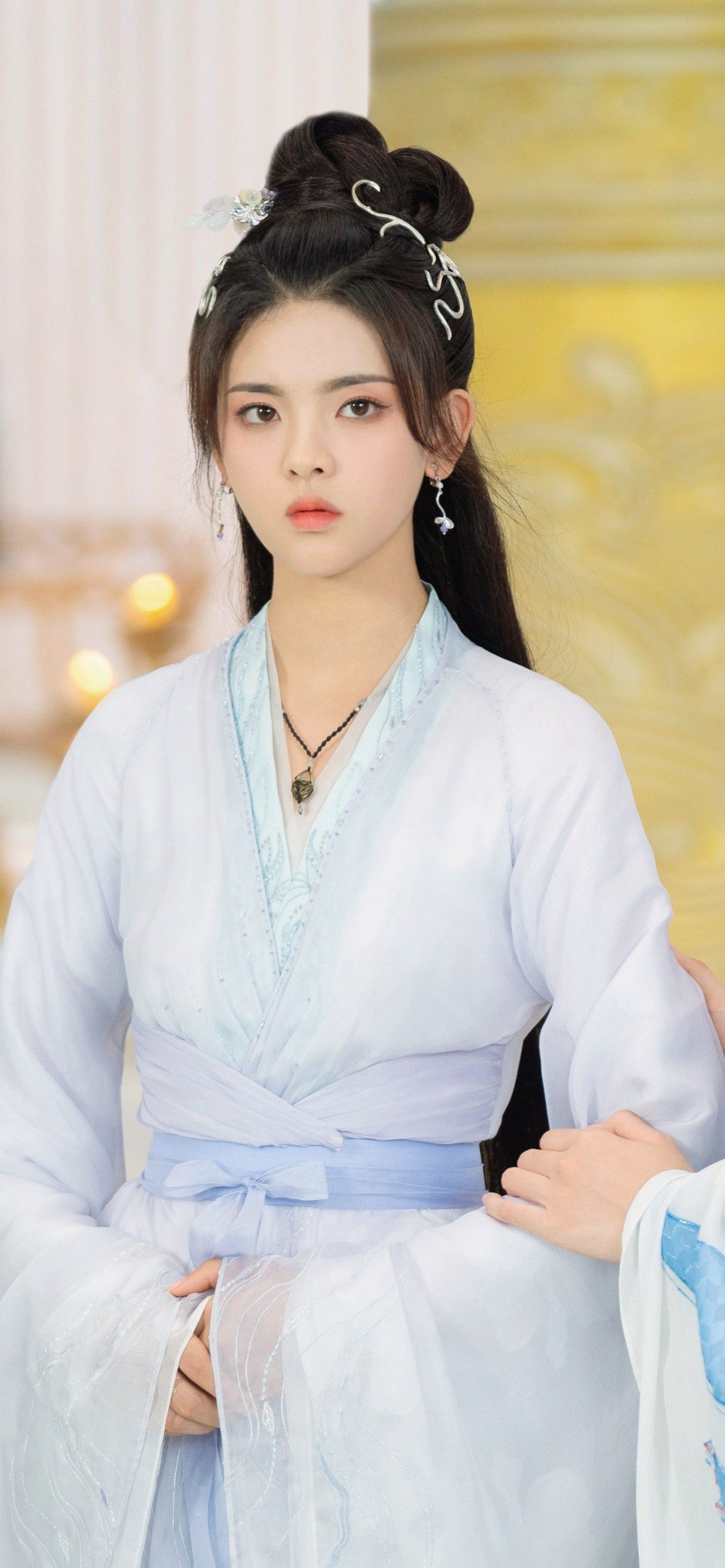 Embracing Modernity in Youth:The Evolution of Qipao for Modern Young Girls