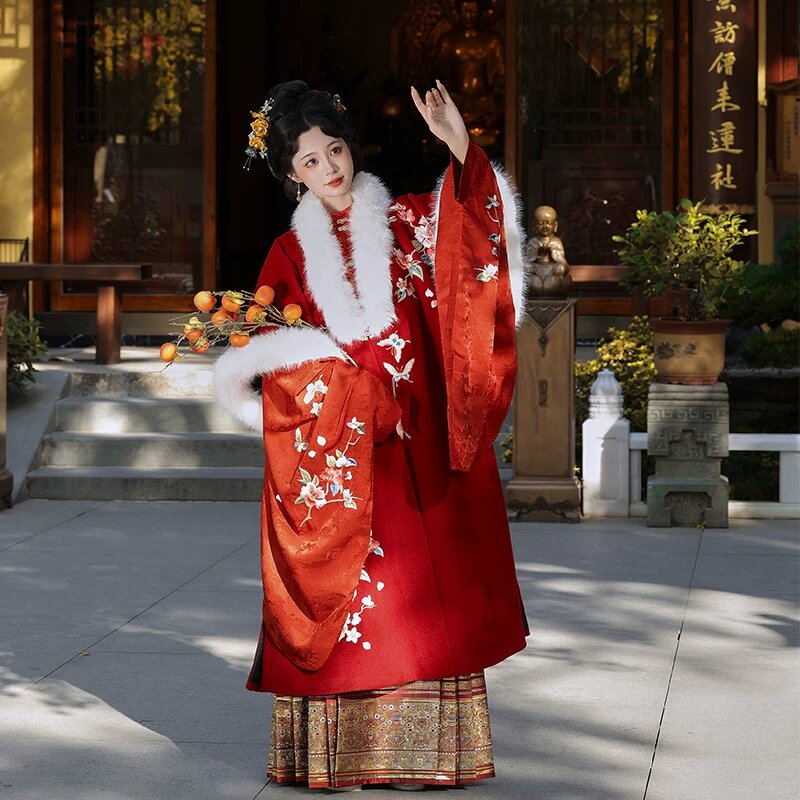 Mary Jane Cheongsam Shoes:A Blend of Tradition and Modern Elegance Mary Jane Cheongsam Shoes:A Blend of Tradition and Modern Elegance