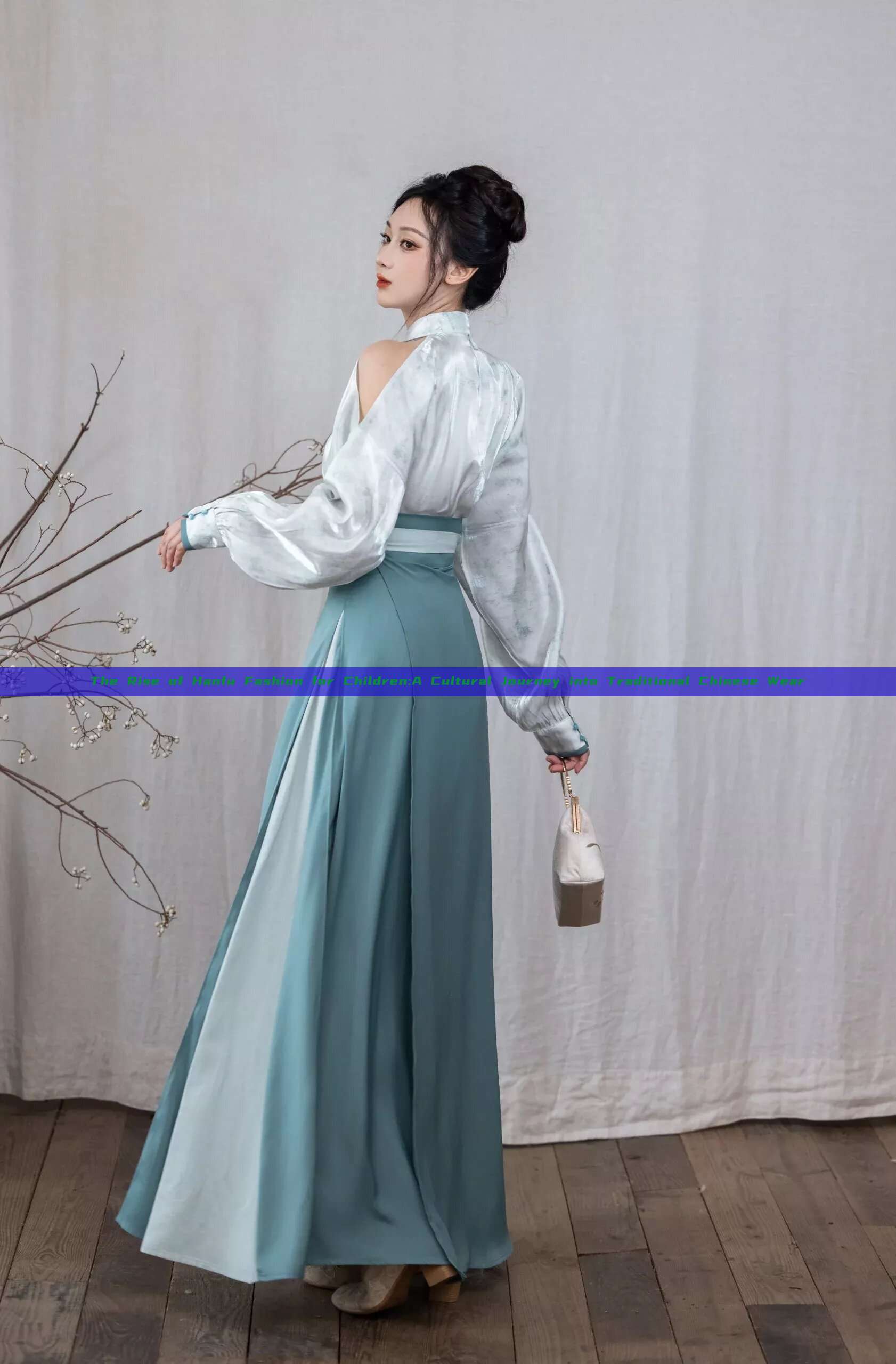 The Rise of Hanfu Fashion for Children:A Cultural Journey into Traditional Chinese Wear The Rise of Hanfu Fashion for Children:A Cultural Journey into Traditional Chinese Wear