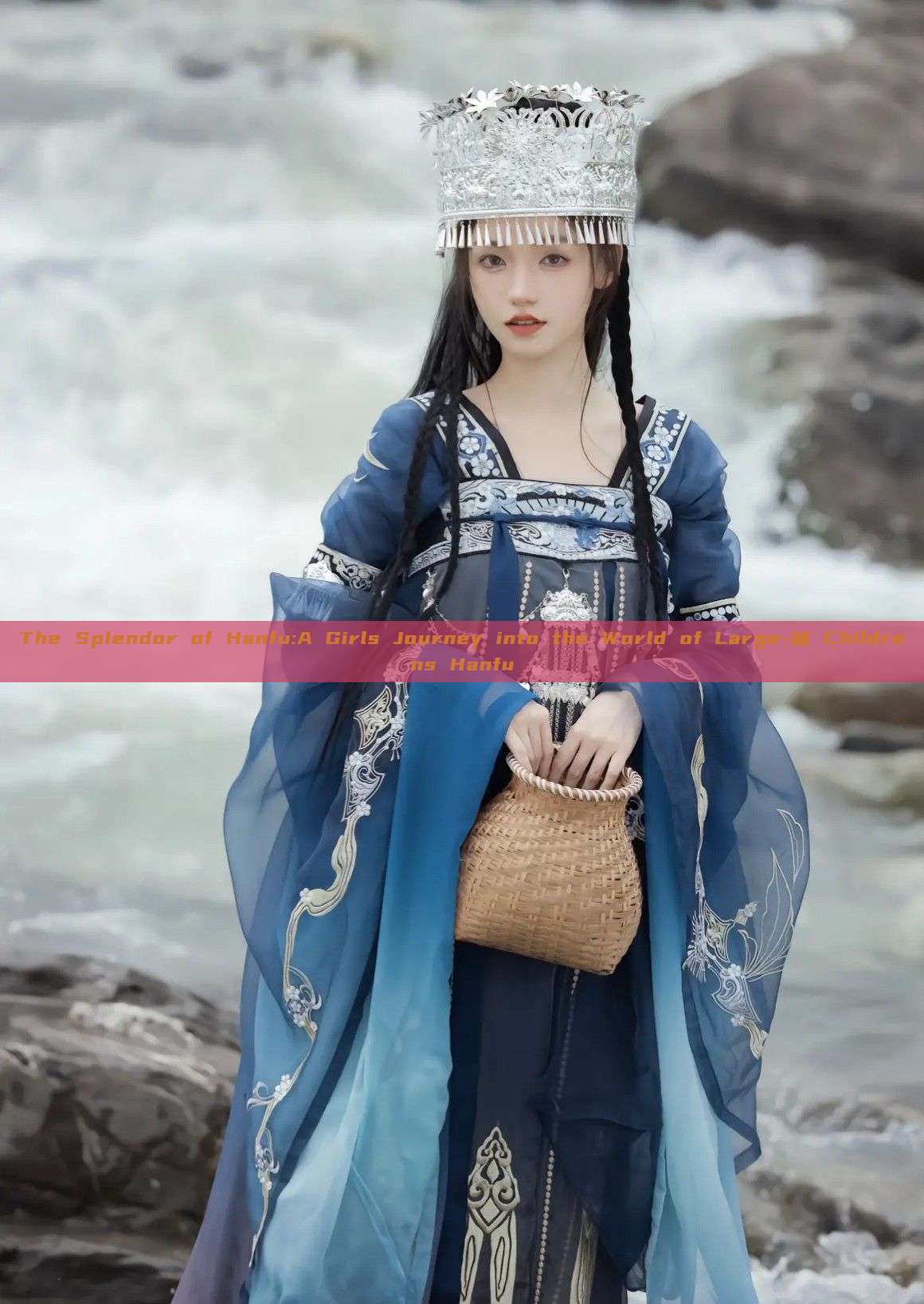 The Splendor of Hanfu:A Girls Journey into the World of Large-袖 Childrens Hanfu The Splendor of Hanfu:A Girls Journey into the World of Large-袖 Childrens Hanfu