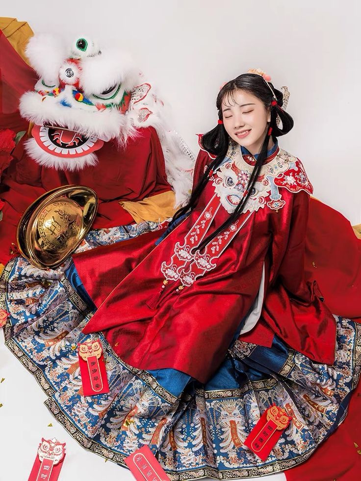 Panda-Patterned Cheongsam:A Blend of Tradition and Modernity Panda-Patterned Cheongsam:A Blend of Tradition and Modernity
